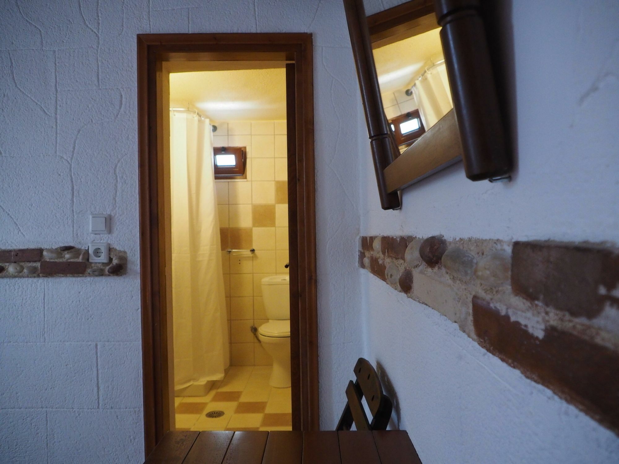 32 Gasthof Rhodes City